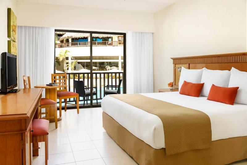 The Reef Coco Beach Resort & Spa Playa del Carmen Rom bilde